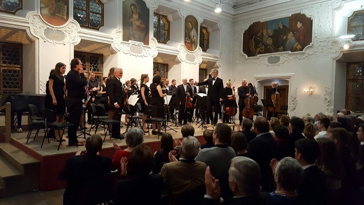 2025-11-05_21-43-54-2019_neuburger_kammerorchester_zeitung